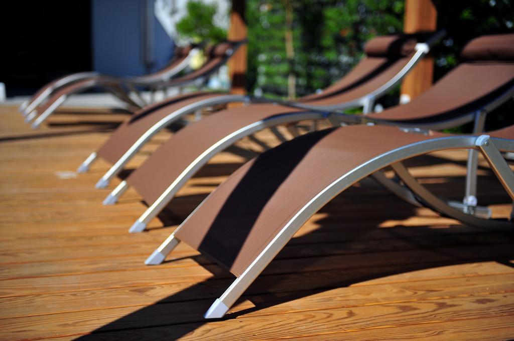 فندق شاتو دي شاين هوالين مدينة هوالين المظهر الخارجي الصورة Sunbathing chairs